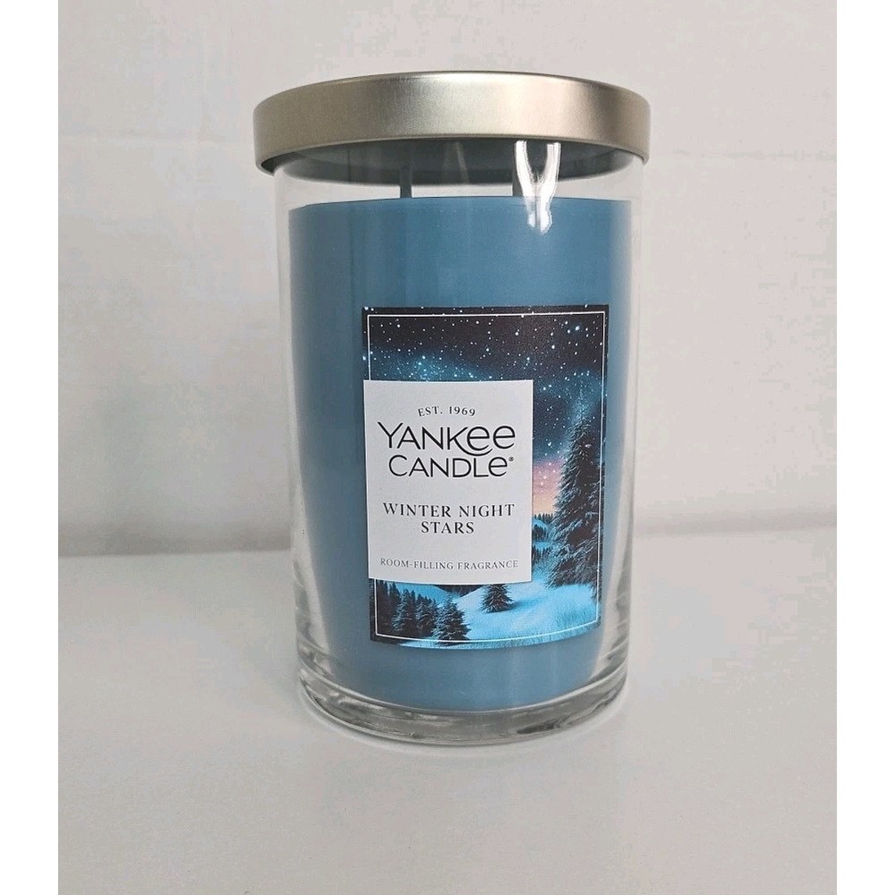 Yankee Candle Medium 20-Ounce Jar Candle Winter‎ Night Stars